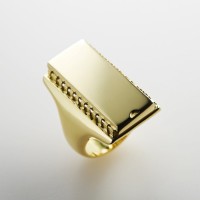 1981-atari-gold-ring[1].jpg